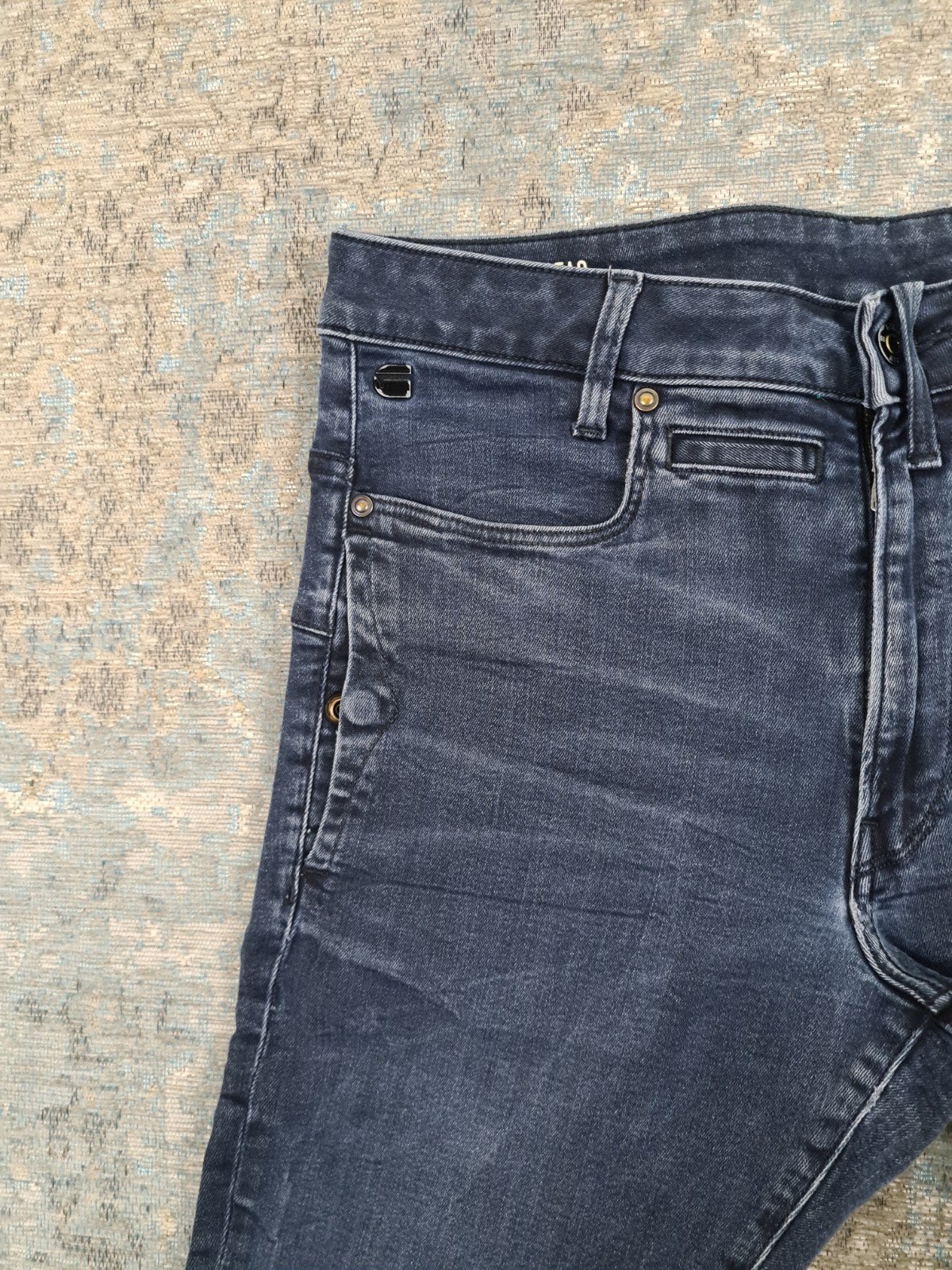 G-Star D-Staq 3D Super Slim W31 L34 STRETCH Bronno3134

Tail, G-Star Raw, https://www.g-star.com/nl_nl/customer-service, W32 (confectie 46) of kleiner