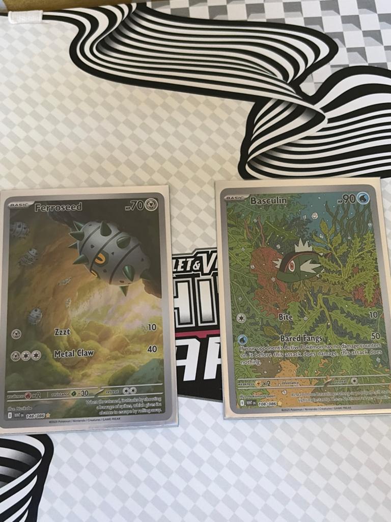 Pokémon Kaarten: Ferroseed en Basculin (2 kaarten), Ophalen of Verzenden, Zo goed als nieuw, Meerdere kaarten