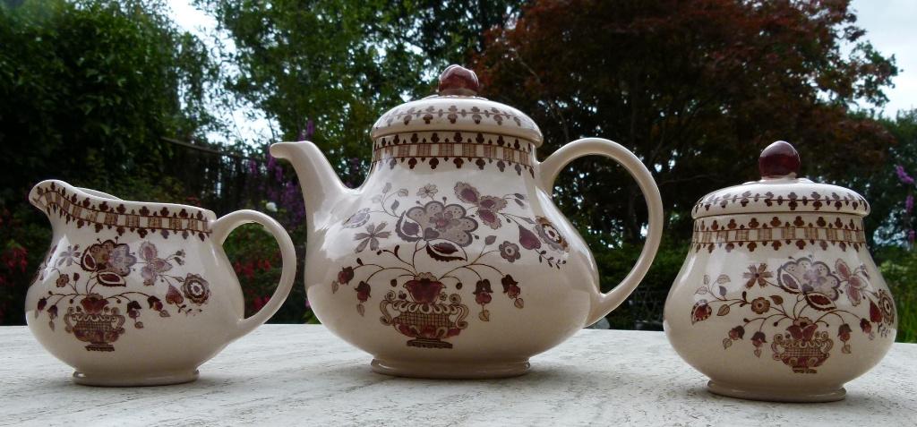 Staffordshire Jamestown Old Granite Thee servies +schaaltjes, Nieuw, Ophalen of Verzenden, Wedgwood, Aardewerk