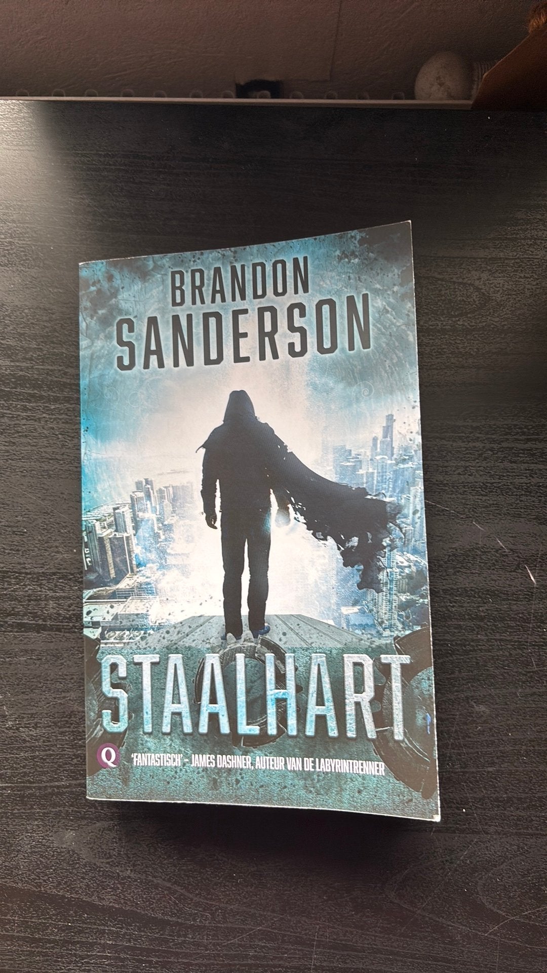Brandon Sanderson - Staalhart, Boeken, Ophalen of Verzenden, Zo goed als nieuw, Brandon Sanderson