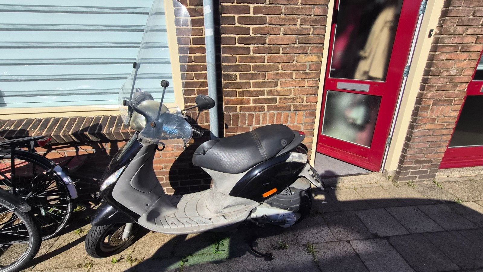 Piaggio zip 4 takt, Fietsen en Brommers, Scooters | Piaggio, Ophalen, Benzine, Zip
