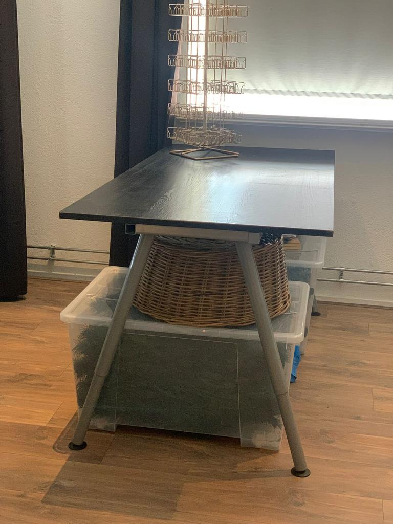 Ikea Galant bureau zwartbruin 160cm, 70 tot 120 cm, Zo goed als nieuw, 80 cm of meer, 120 tot 170 cm