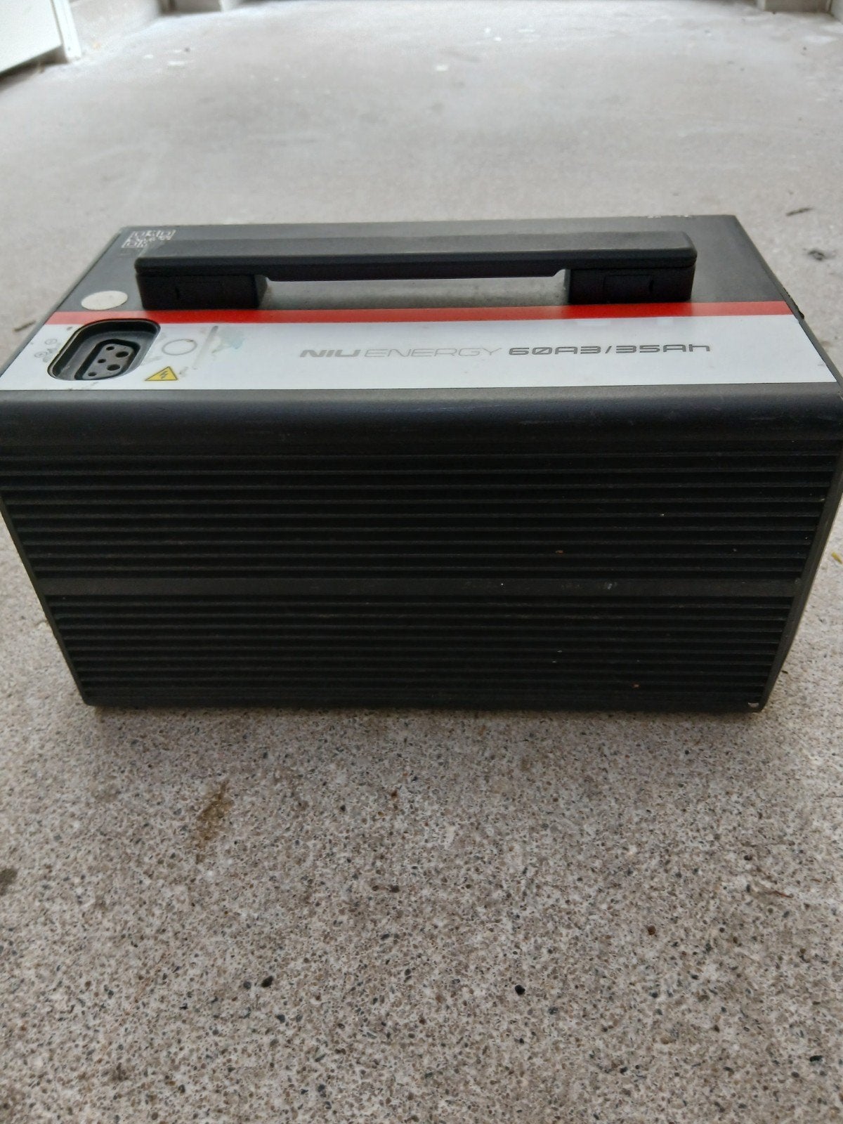 NIU Energy 60V 35Ah Li-ion Accu voor E-scooter, Ophalen of Verzenden, Gebruikt