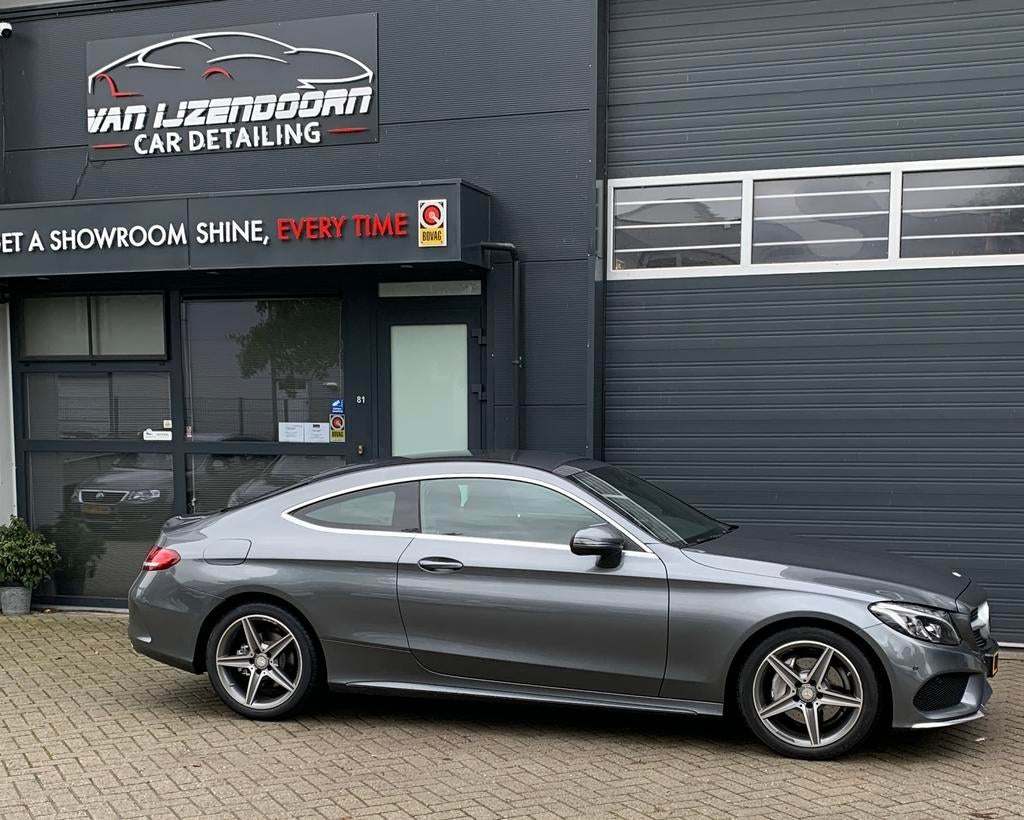 Mercedes-Benz C-Klasse 2.0 C200 Coupe Distronic Plus, Auto's, Achterwielaandrijving, 1800 kg, Zwart, 4 cilinders