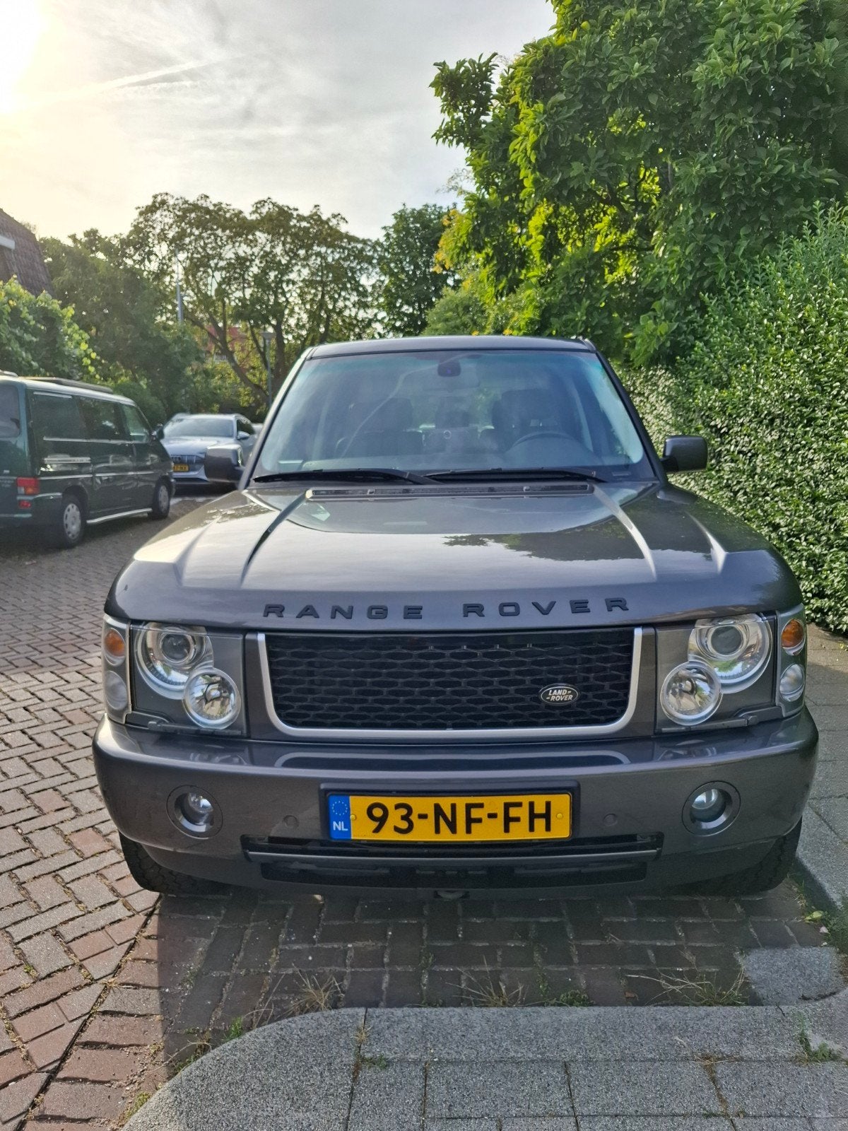 Land Rover Range Rover 4.4 V8 SE 286pk Aut 2003 Grijs, Auto's, Land Rover, Automaat, 2460 kg, 8 cilinders, Particulier
