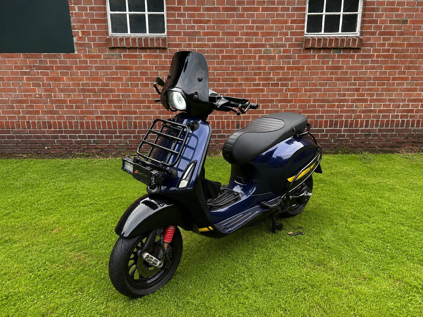 Vespa Sprint, Fietsen en Brommers, Gebruikt, Overige modellen, Maximaal 45 km/u, Ophalen of Verzenden