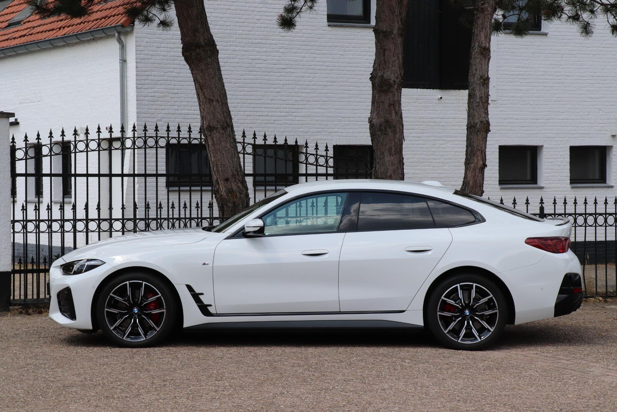 BMW i4 eDrive40 M Sport Pro Edition 84 kWh |Harman/Kardon |D, Auto's, https://media-marktplaats.export.dv.nl/24134045326/document-1.pdf