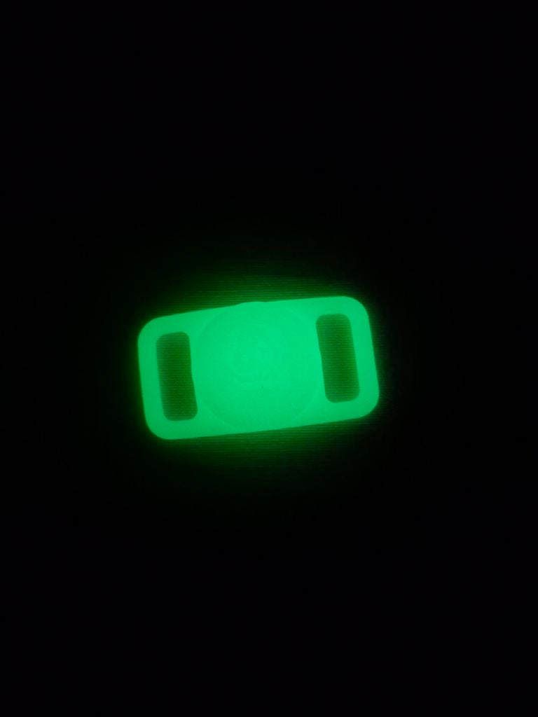 Honden tracker bevestigings hoesje glow in the dark, Ophalen, Nieuw
