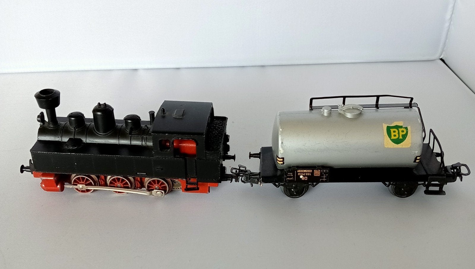 Marklin locomotief 3090 + BP Wagon, Hobby en Vrije tijd, Modeltreinen | H0, Ophalen of Verzenden, Wisselstroom, Locomotief, Märklin