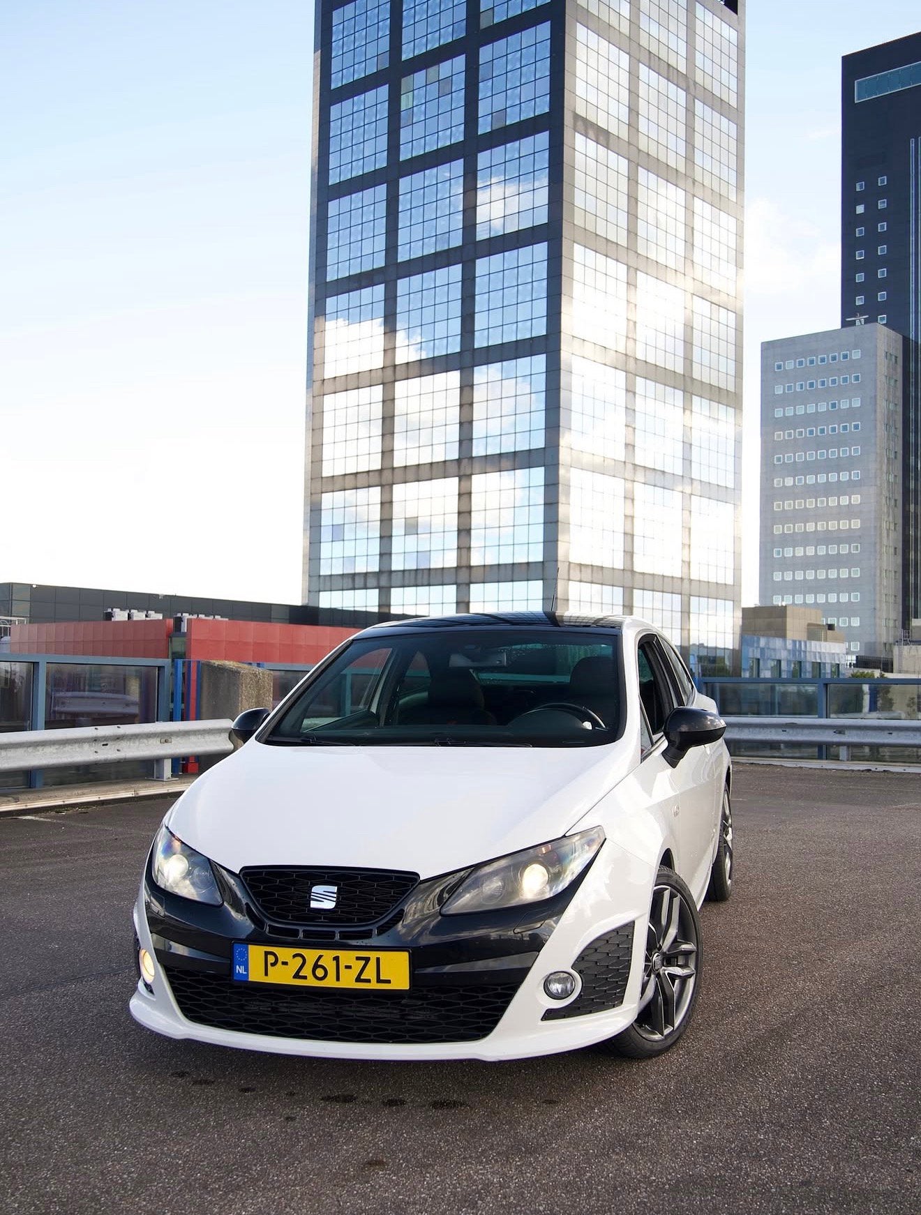 Seat Ibiza 1.4 TSI 132KW Cupra AUT 2010 Wit, Auto's, Seat, 4 cilinders, 179 pk, Particulier, 1390 cc