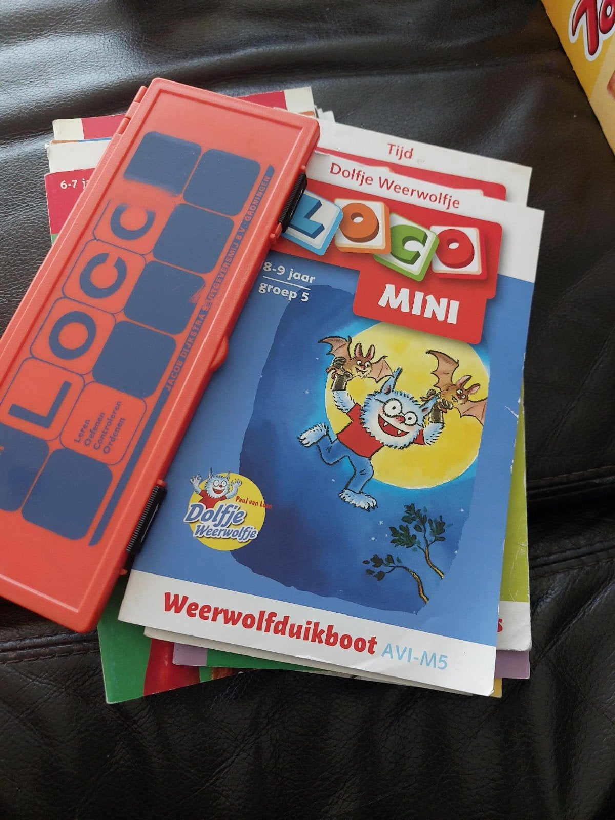 Mini Loco en Loco Mini Boekjes met Basisdoos, Ophalen of Verzenden, Gelezen