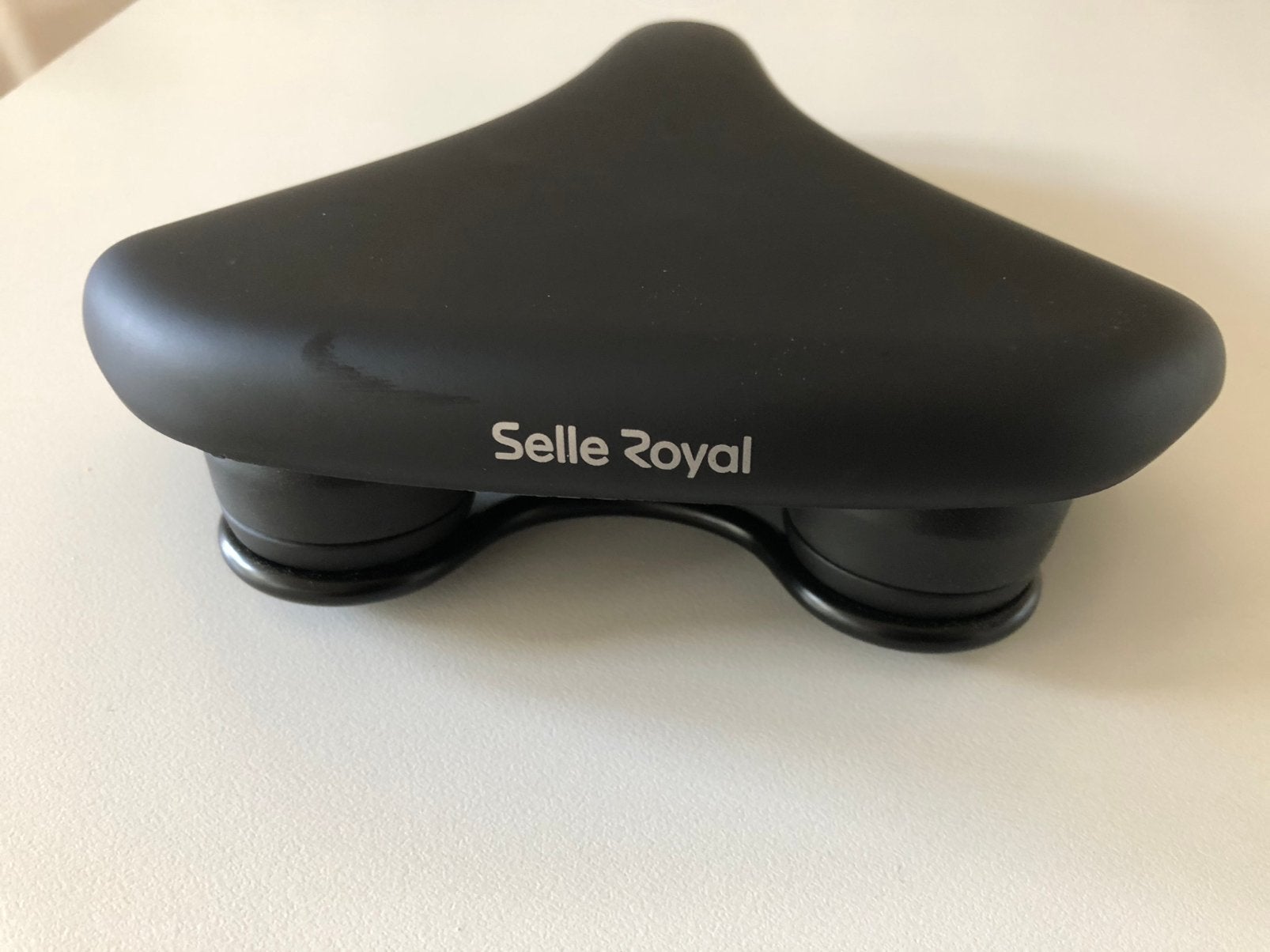 Fietszadel Selle Royal Essenza NIEUW, Fietsen en Brommers, Ophalen of Verzenden, Nieuw, Stadsfiets, Zadel