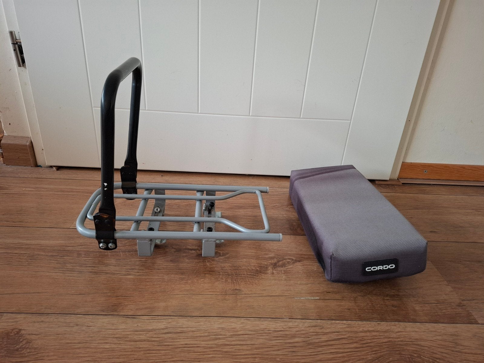 Yepp Easyfit drager voor fietszitje, Ophalen, Gebruikt