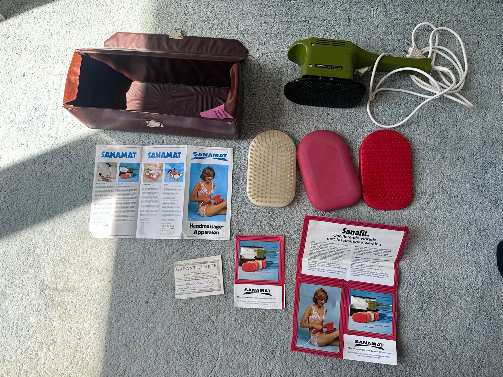 Vintage Sanamat massage apparaat uit 1978 met bon en handlei, Ophalen of Verzenden, Gebruikt, Apparaat