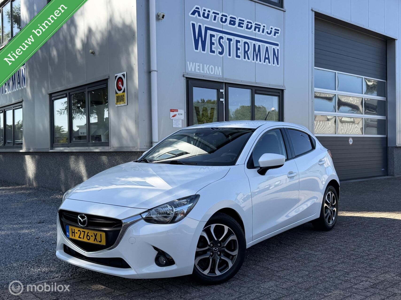 Mazda 2 1.5 Skyactiv-G GT-M Clima Cruise Navi Carplay etc., Stof, Gebruikt, 4 cilinders, Wit