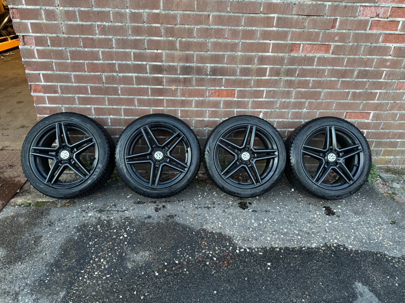 Velgen 5x112 17 inch Vw Caddy Golf Polo, Gebruikt, Banden en Velgen, 17 inch, Ophalen
