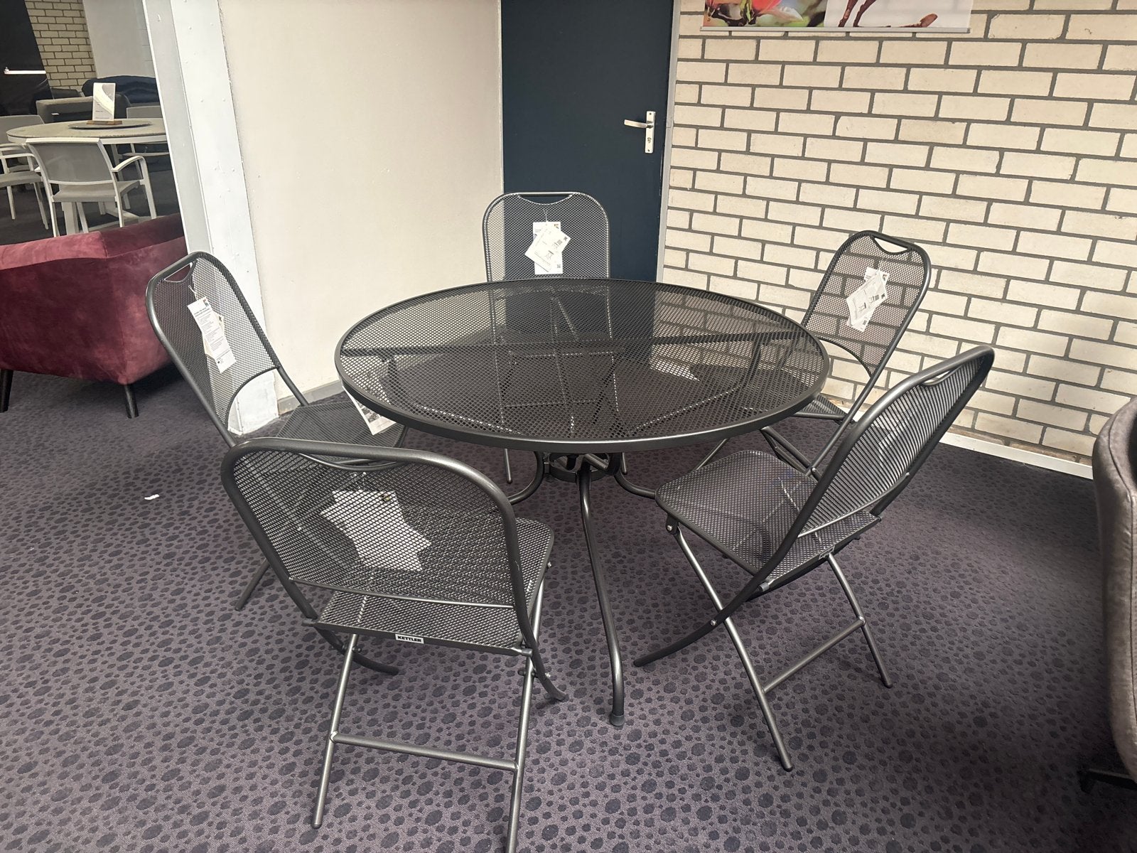 Zwarte metalen tuinset met 4 stoelen, Tuin en Terras, Tuinsets en Loungesets, Gebruikt, Eettafel, Ophalen of Verzenden, Tuinset
