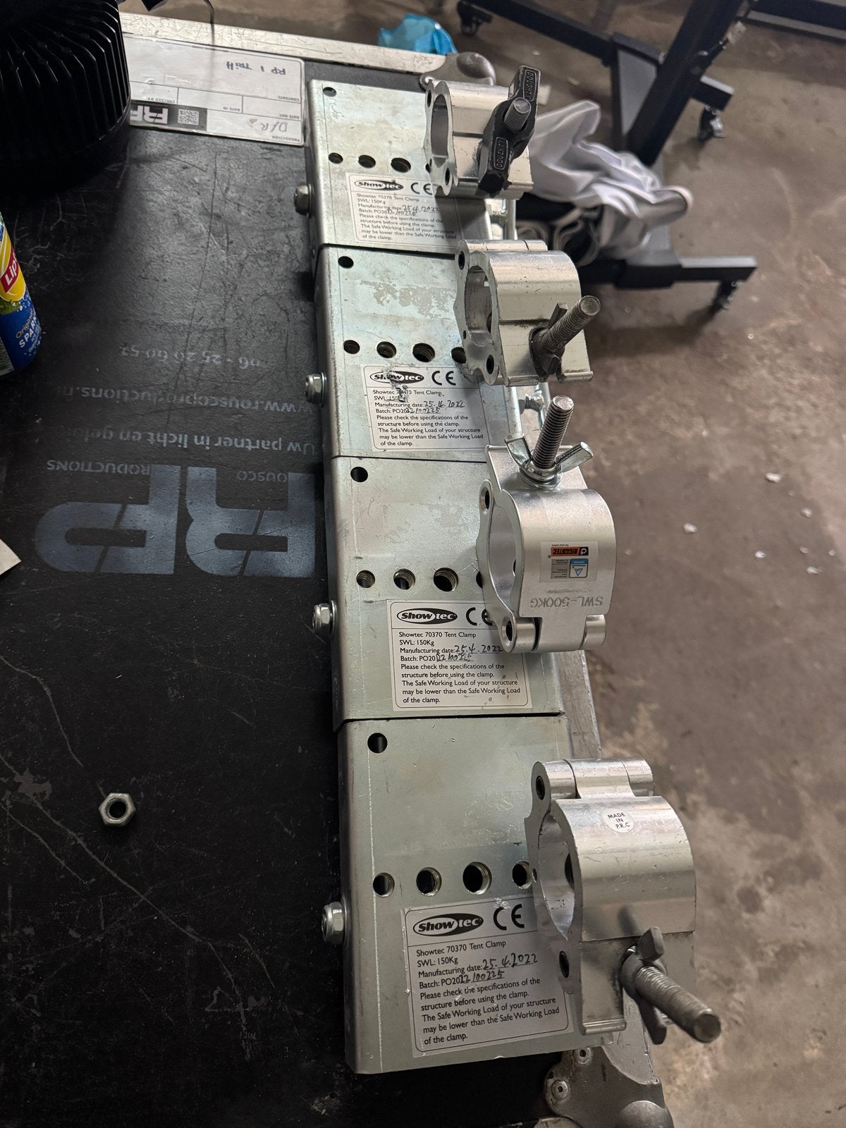 4x Showtec 70370 Tent Klemmen - Zware Kwaliteit, Verzenden, Gebruikt