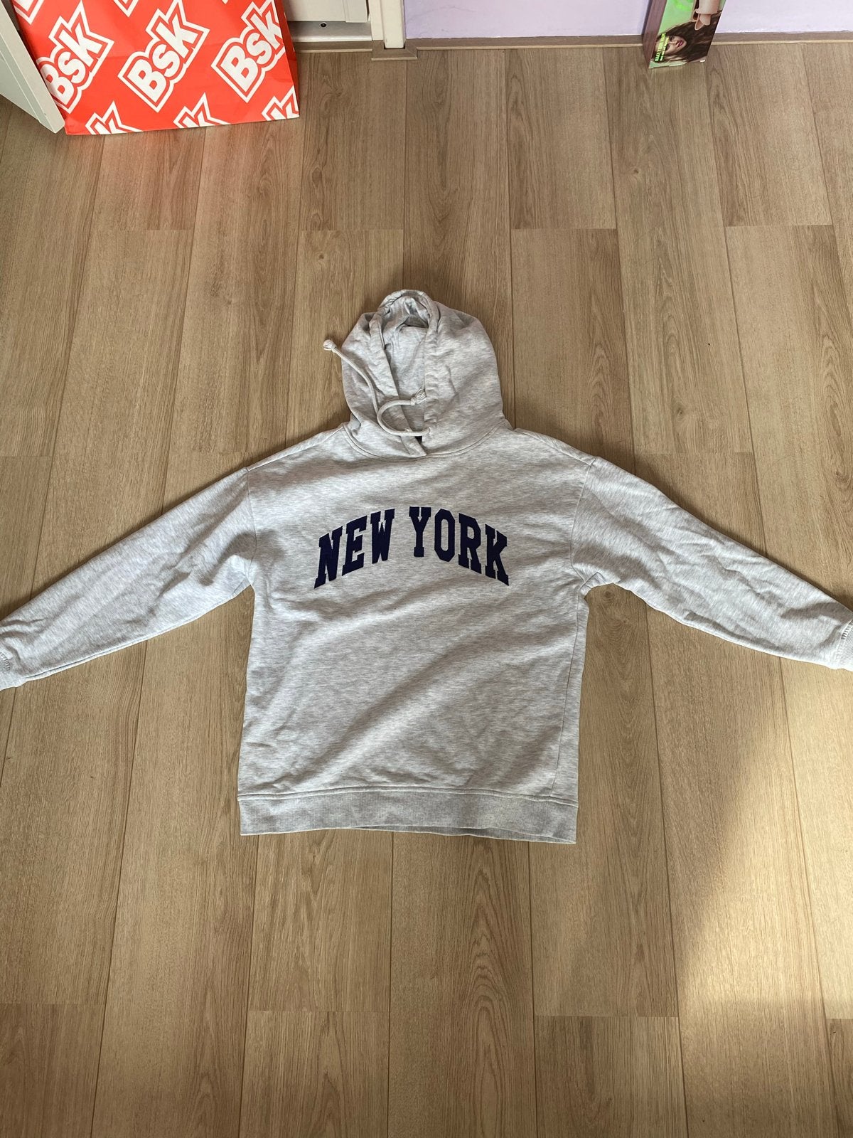 Grijze hoodie met 'New York' opdruk - Amy & Ivy maat S, Kleding | Dames, Ophalen, Zo goed als nieuw, Maat 36 (S), Grijs