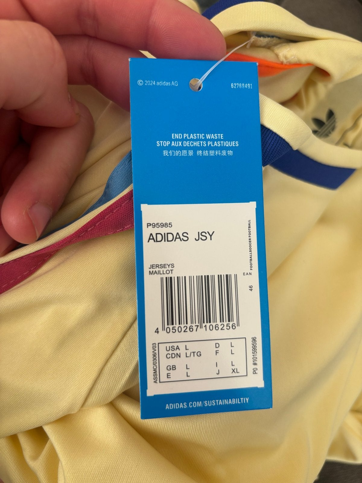 Curaçao Uit Shirt Adidas Maat L Nieuw met labels, Kleding | Heren, T-shirts, Ophalen of Verzenden, Nieuw, Maat 52/54 (L), Geel