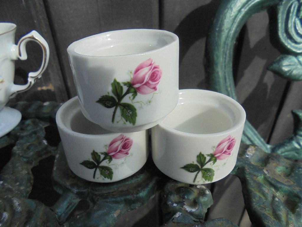 Villeroy & Boch Eierdopjes met roze roosjes + theeservies, Ophalen of Verzenden