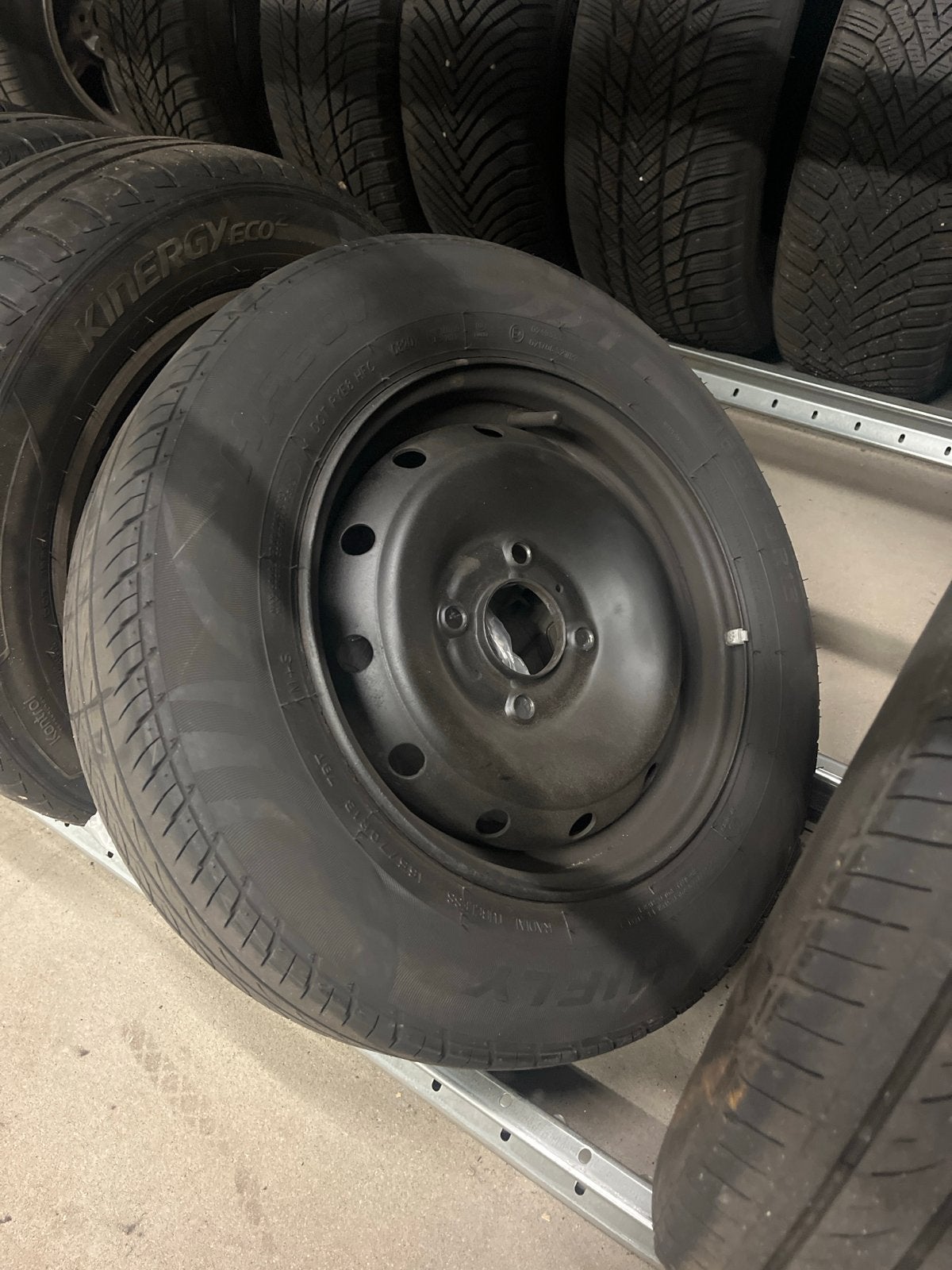 Peugeot 106 205 stalen Velgen met banden 175/70-13, Ophalen, Gebruikt, Peugeot