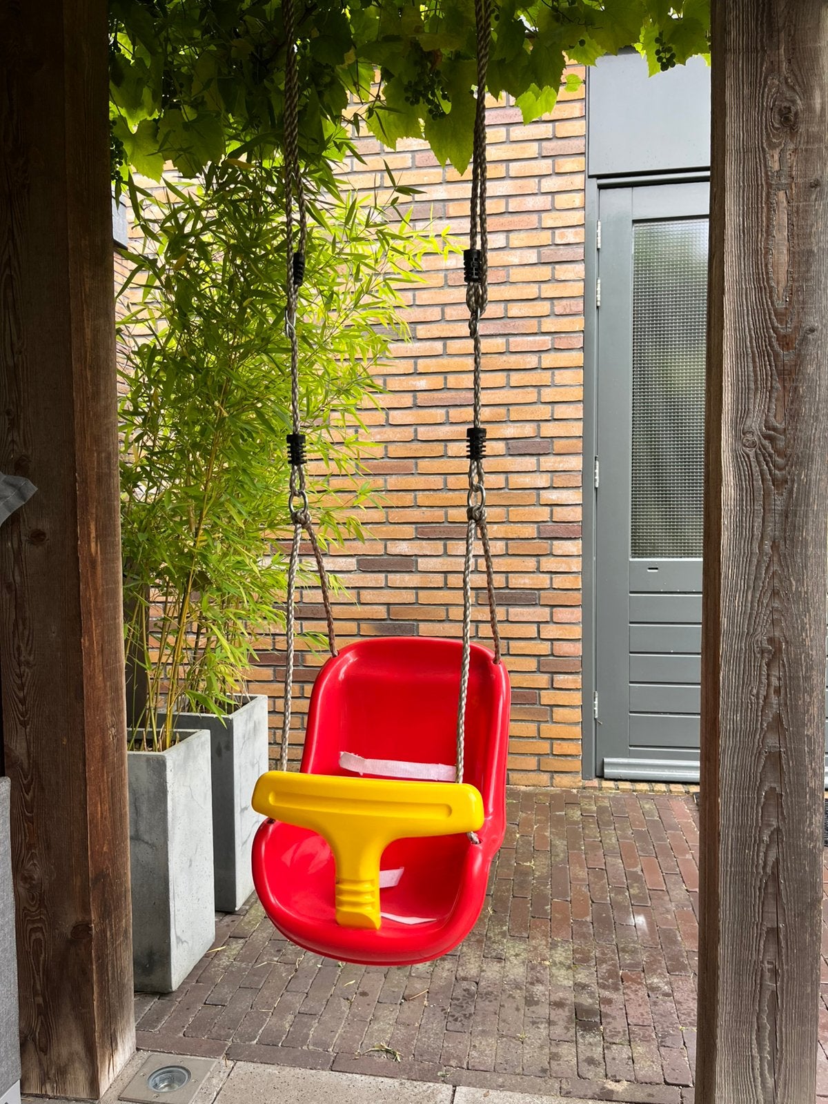 Baby/ peuter schommelzitje, Ophalen, Zo goed als nieuw