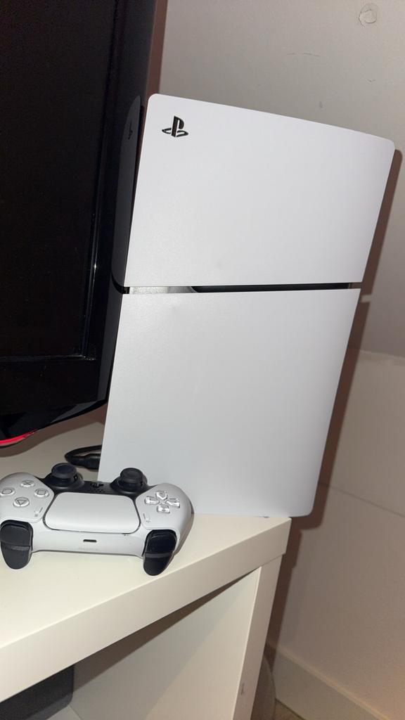 PlayStation 5 met controller, Spelcomputers en Games, Spelcomputers | Sony PlayStation 5, Gebruikt, Playstation 5, Ophalen of Verzenden