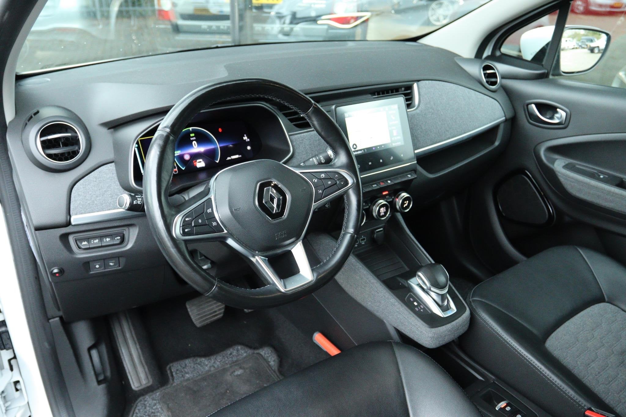 RENAULT ZOE R135 INTENS 52KWH SOH 92.4% | KOOPACCU | CARPLAY, 136 pk, Gebruikt, Wit, Origineel Nederlands