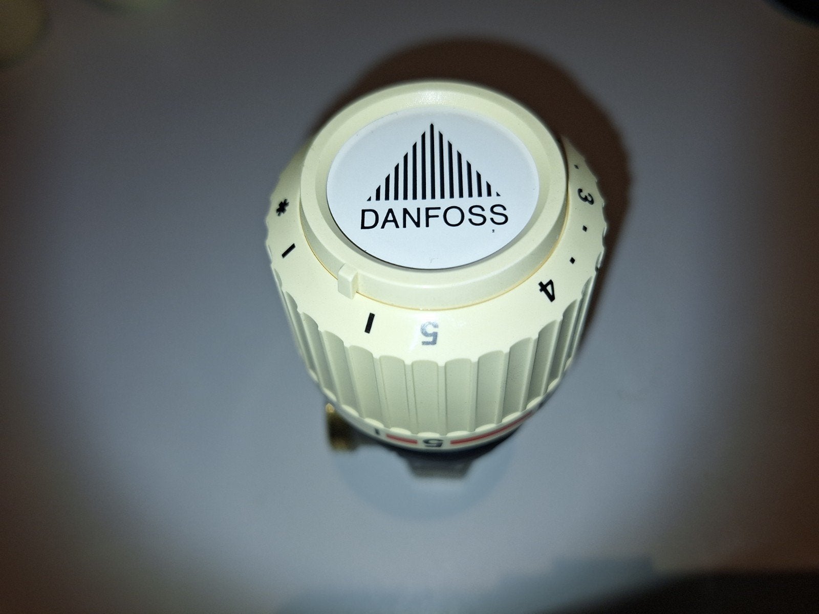 4 Danfoss thermostaatkranen voor radiator (4 stuks), Ophalen, Gebruikt