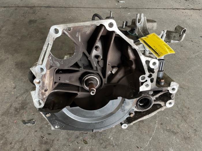 Versnellingsbak van een Honda FR-V, Auto-onderdelen, Transmissie en Toebehoren, Honda, Gebruikt, -, -