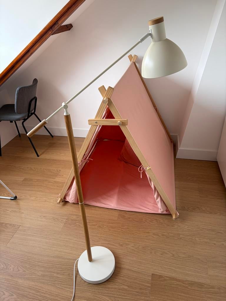 Lamp van het merk Made, Ophalen, 100 tot 150 cm, Metaal en hout, scandinavisch, Zo goed als nieuw