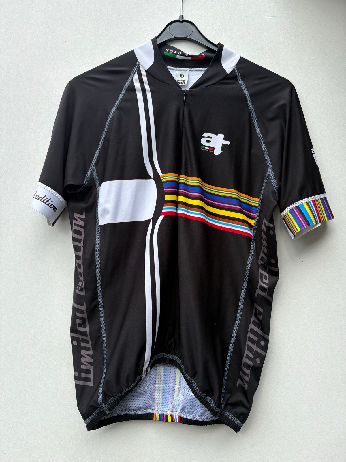 Fietsshirt en bibshort - Andrea Taffi - Limited Edition, Kleding | Heren, Ophalen, Maat 52/54 (L), Zwart, Zo goed als nieuw