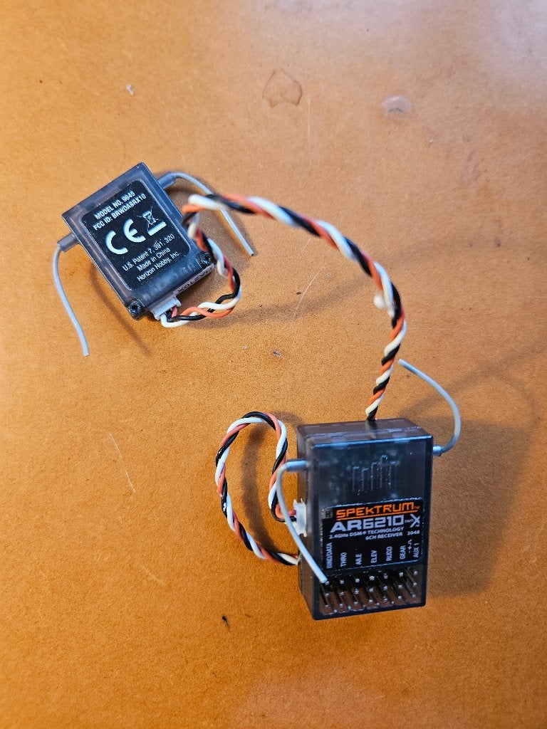 Spektrum AR6210 DSMX 6-kanaals ontvanger met satelliet, Hobby en Vrije tijd, Ophalen of Verzenden, Zo goed als nieuw