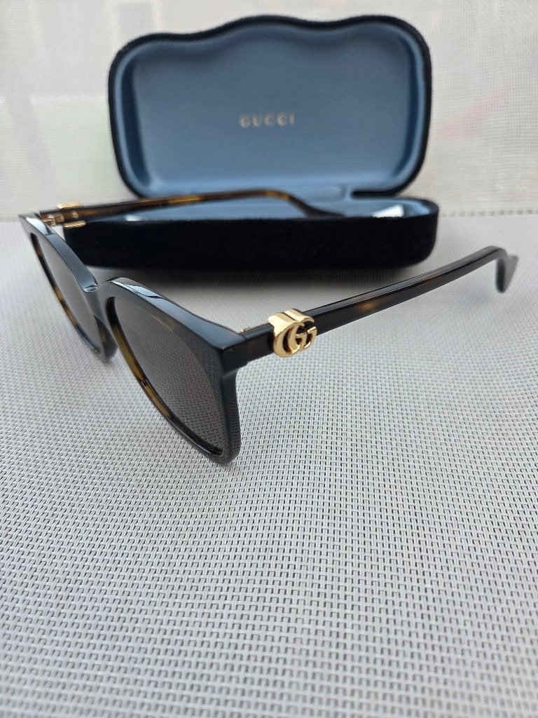 Gucci zonnebril, Overige merken, Zonnebril, Overige kleuren, Ophalen of Verzenden