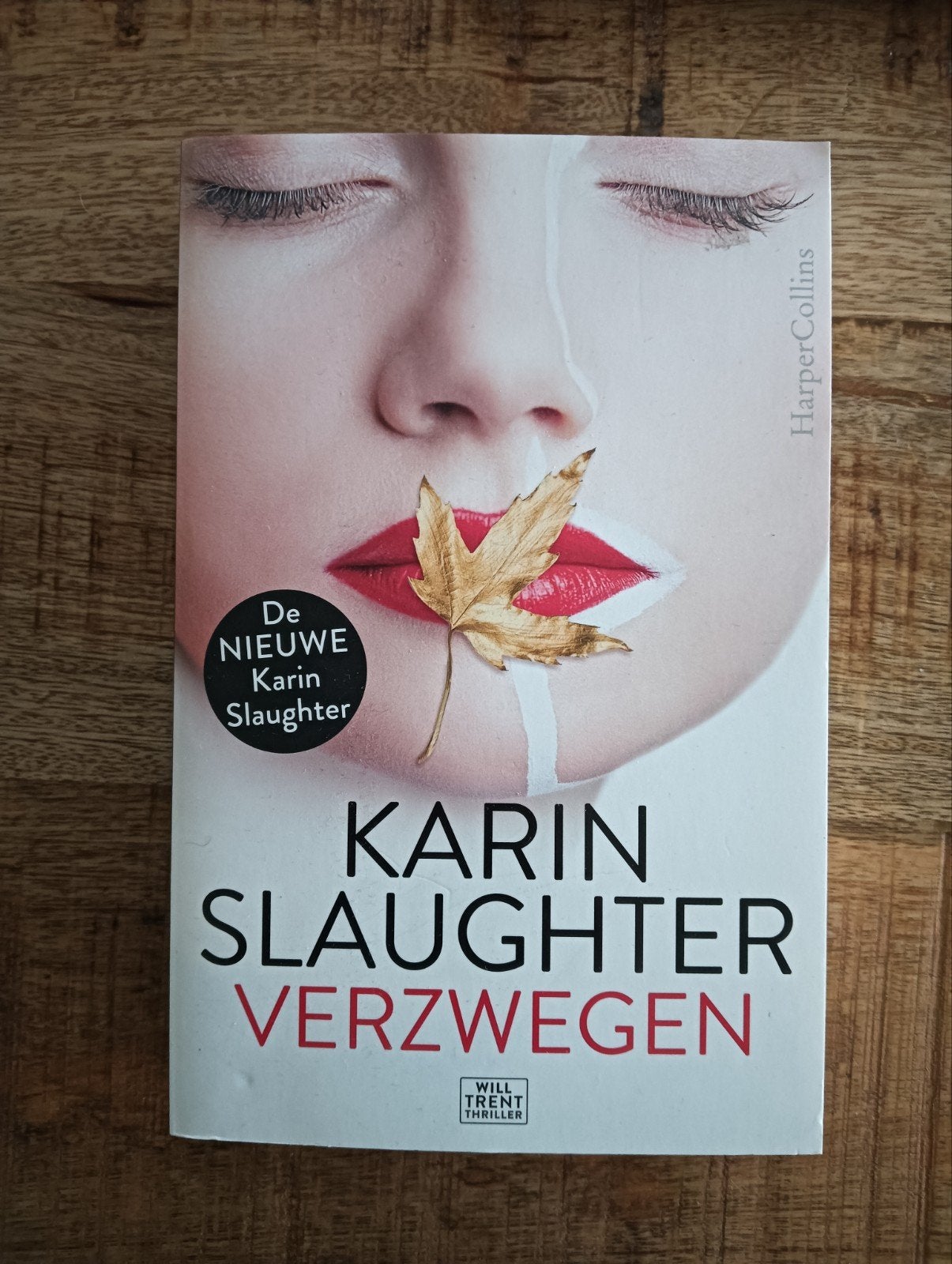 Karin Slaughter - Verzwegen - € 5,-, Ophalen of Verzenden, Zo goed als nieuw, Nederland, Karin Slaughter