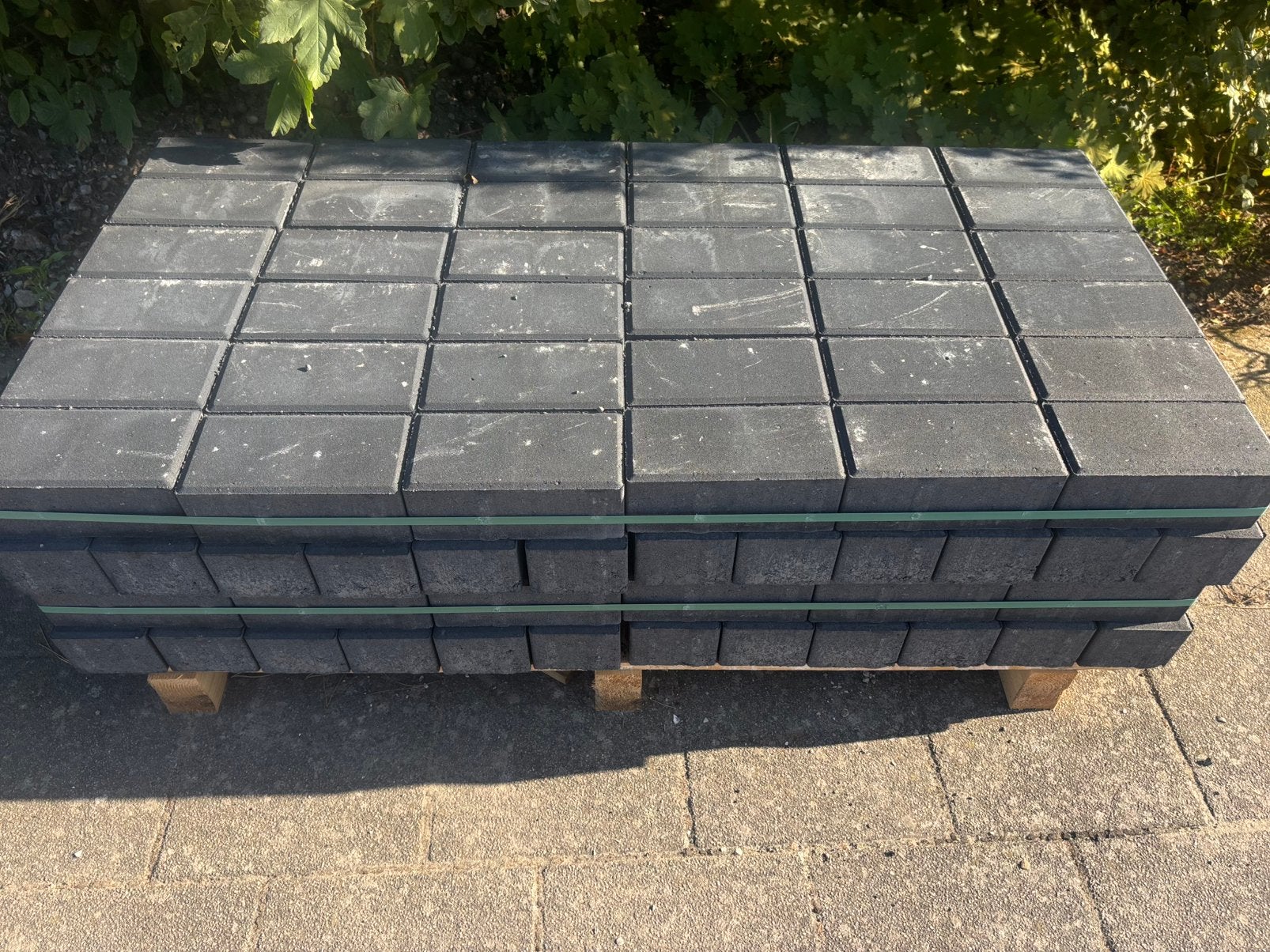 BSS betonklinkers antraciet – 3,18 m², Ophalen, Zo goed als nieuw, Minder dan 100 cm, Minder dan 25 cm