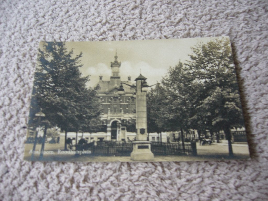 APELDOORN  =  RAADHUISPLEIN, Ophalen of Verzenden, 1920 tot 1940, Ongelopen, Gelderland
