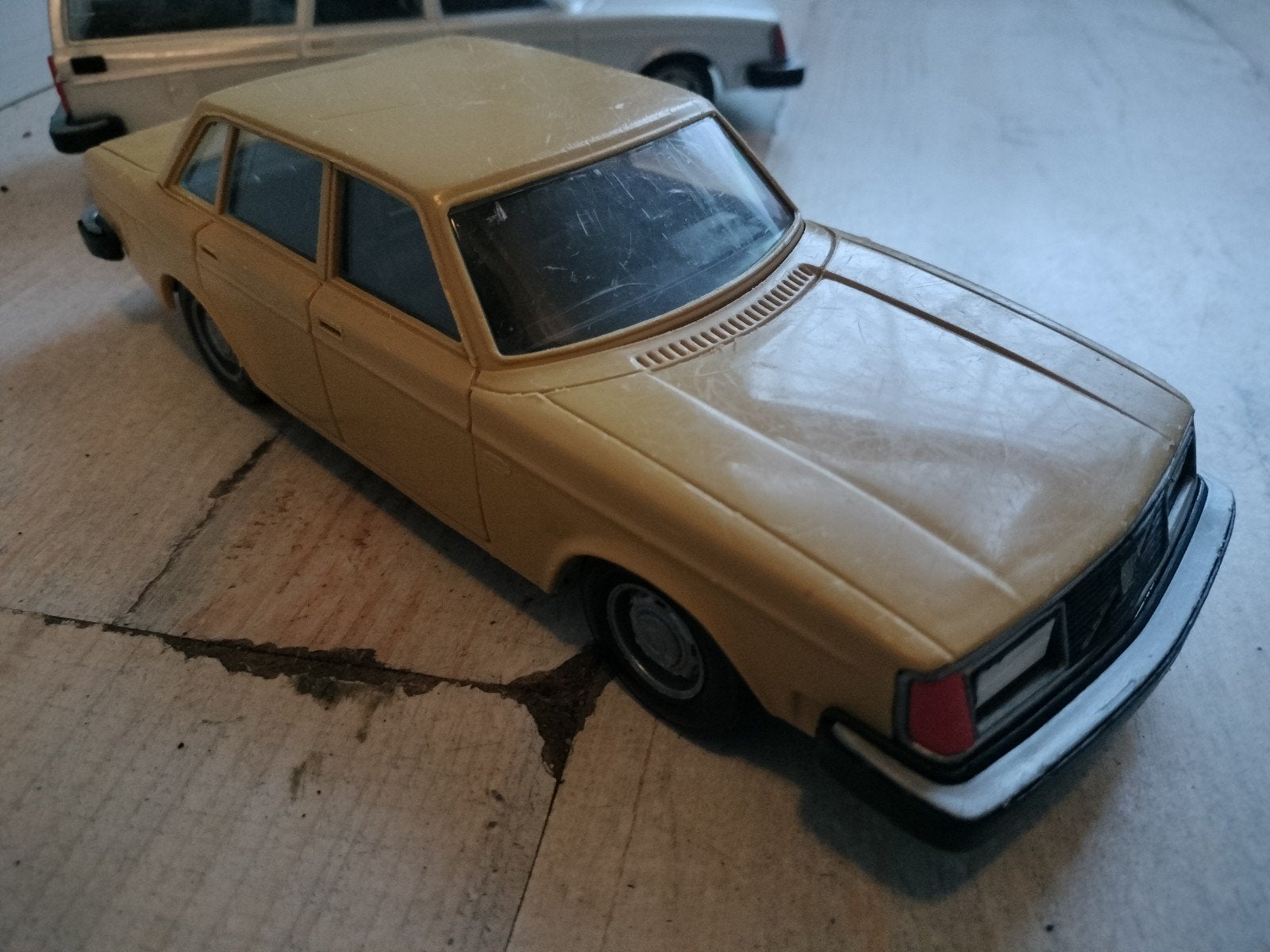 Stahlberg VOLVO 244 SEDAN gebruikt, Hobby en Vrije tijd, Modelauto's | 1:24, Ophalen of Verzenden, Gebruikt, Auto, Overige merken