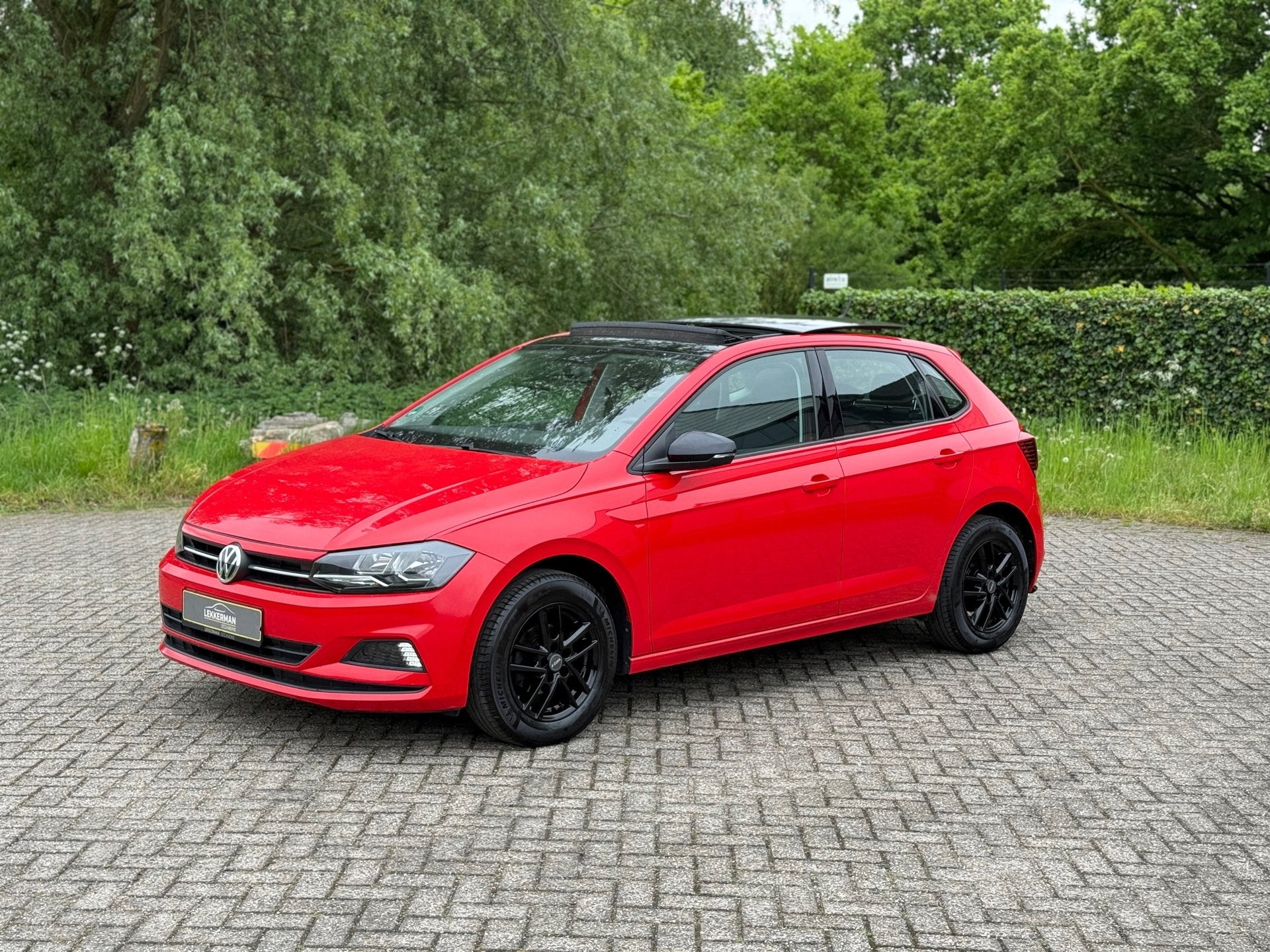 Volkswagen Polo 1.0 PANO DAK I CRUISE I WEINIG KM I NETTE AU, 1005 kg, Gebruikt, Zwart, Start-stop-systeem