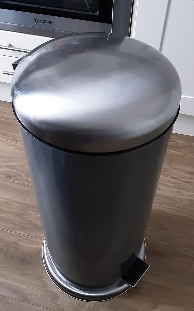 Pedaalemmer 2 stuks, 40 liter of meer, Ophalen, Met pedaal, Minder dan 50 cm