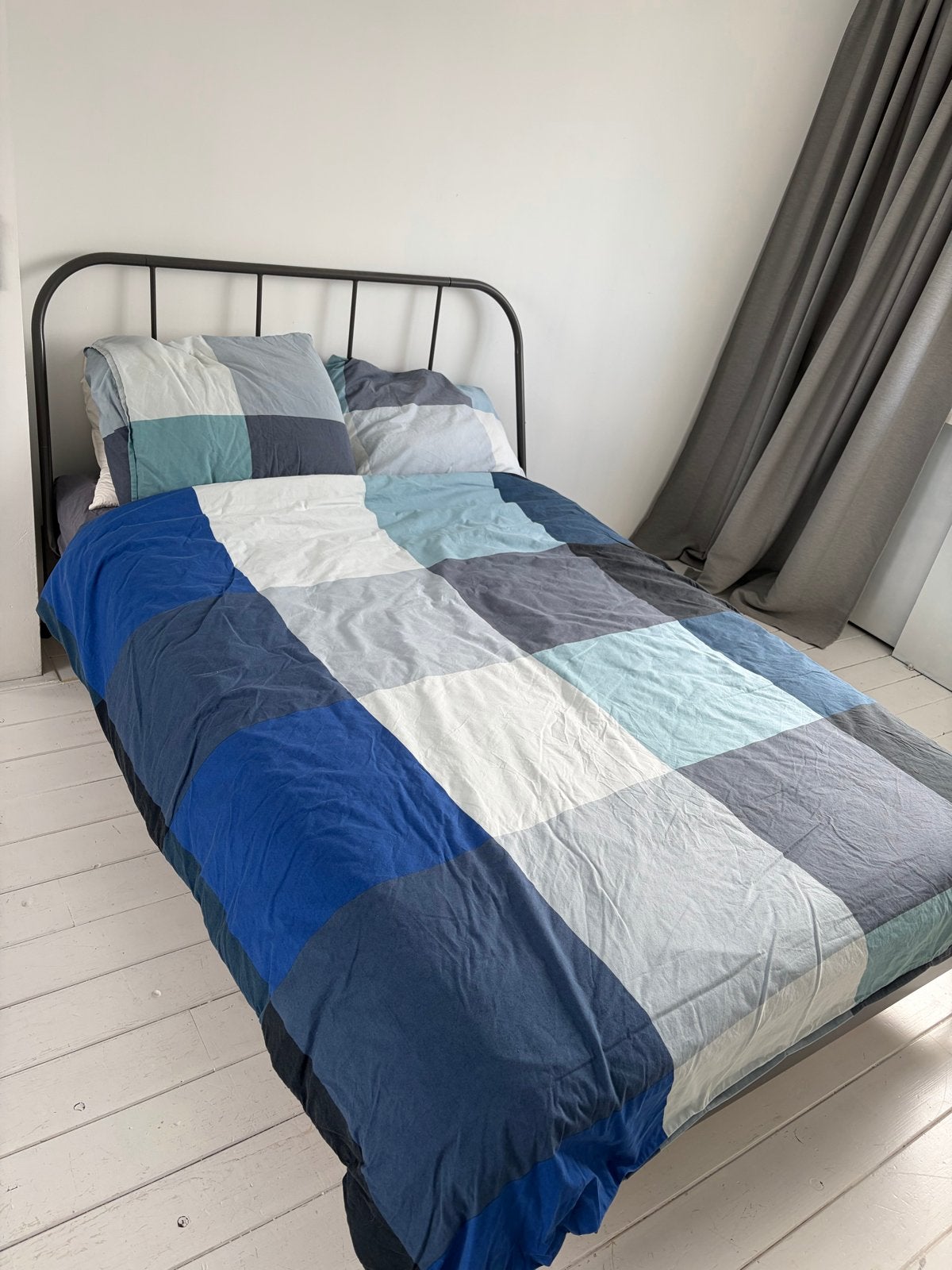 Tweepersoonsbed met metalen frame, Ophalen, Gebruikt, Zwart, Tweepersoons