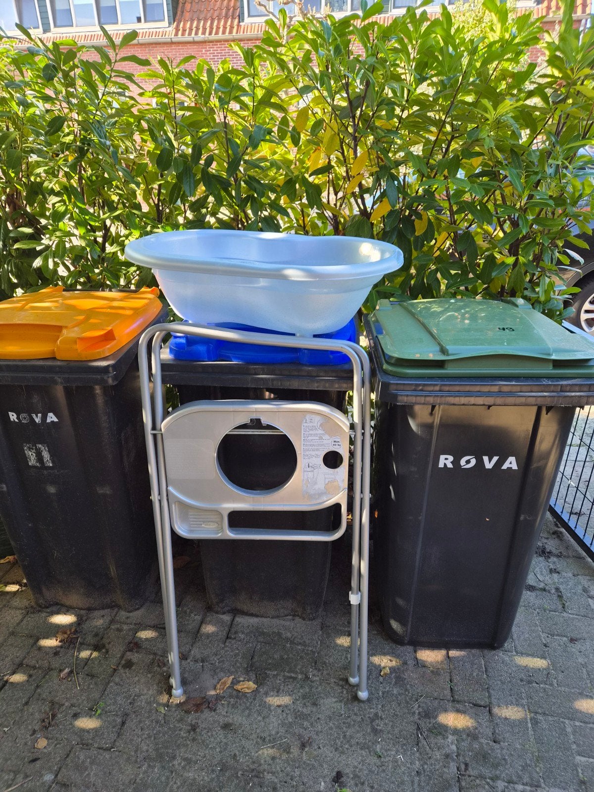 Baby badje met standaard, Ophalen, Gebruikt, Badje, Standaard