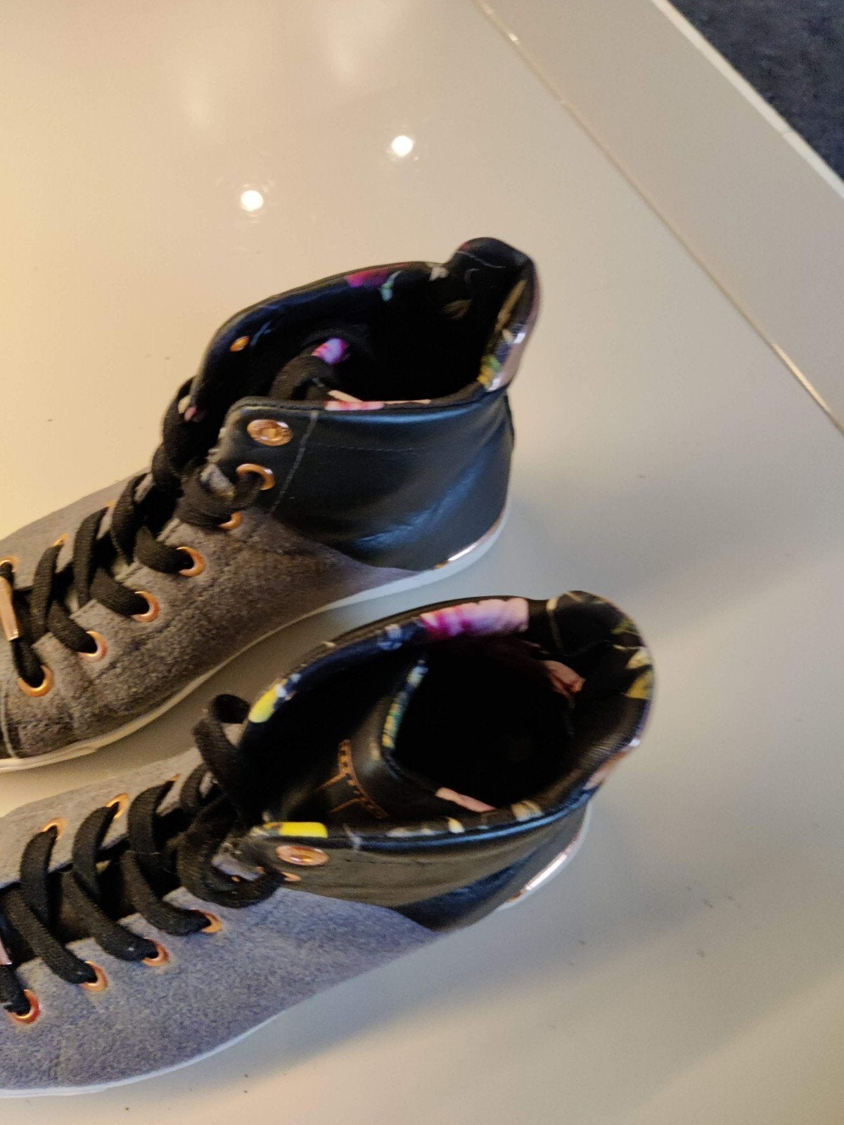 Ted Baker sneakers  maat 38 als nieuw, Ophalen of Verzenden, Zo goed als nieuw, Sneakers of Gympen