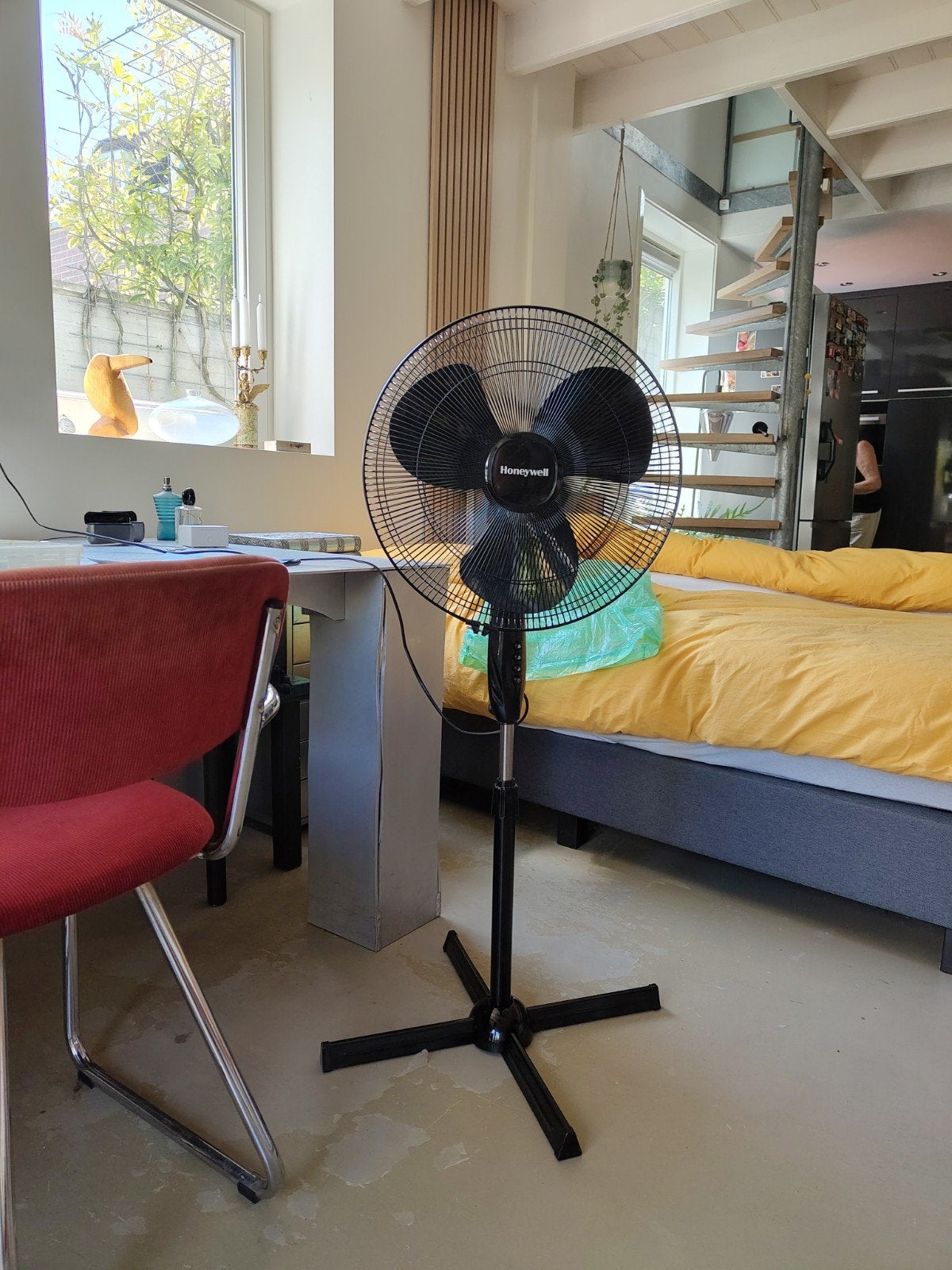 staande ventilator Honeywell, Witgoed en Apparatuur, Ventilatoren, Ophalen, Zo goed als nieuw, Statiefventilator