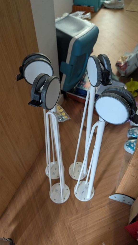 Ikea Krille Poten met wielen voor bureaublad 4 stuks, Ophalen, 50 tot 100 cm, 50 tot 100 cm, Zo goed als nieuw