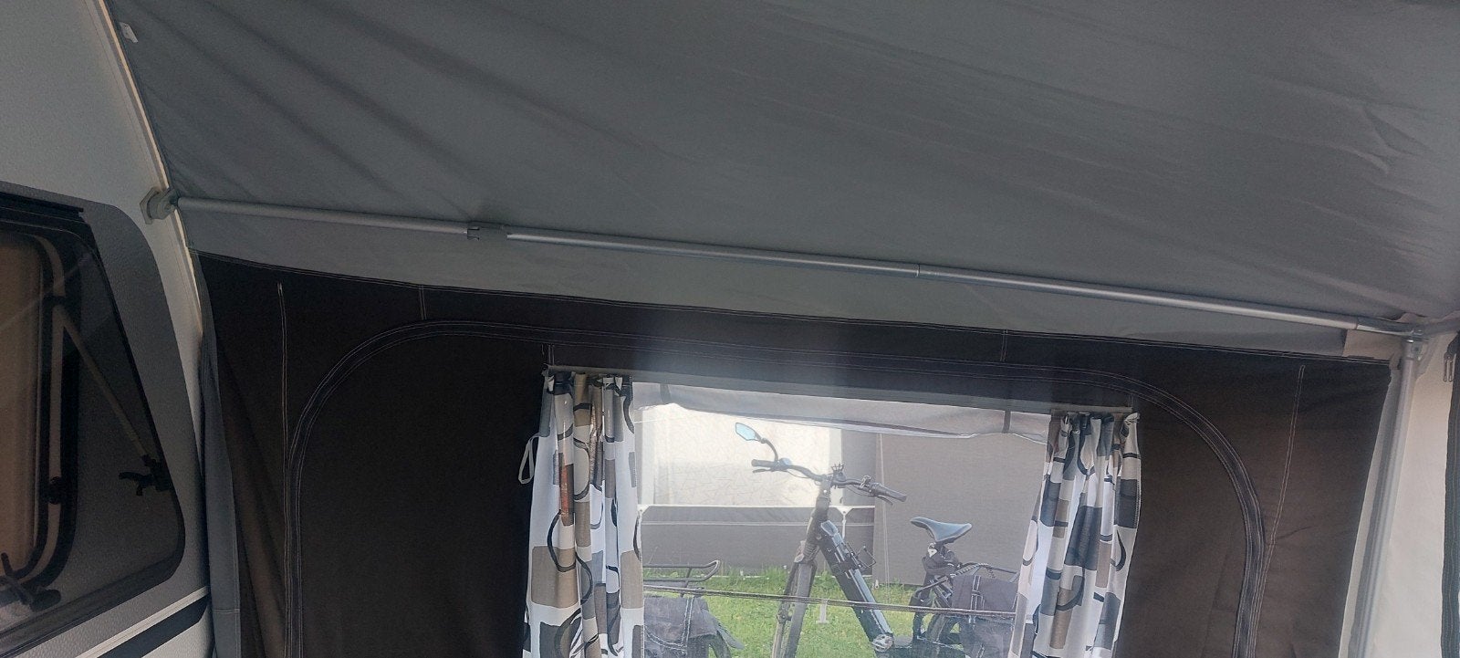 Dorema aluminium lichtgewicht frame maat 11, Ophalen