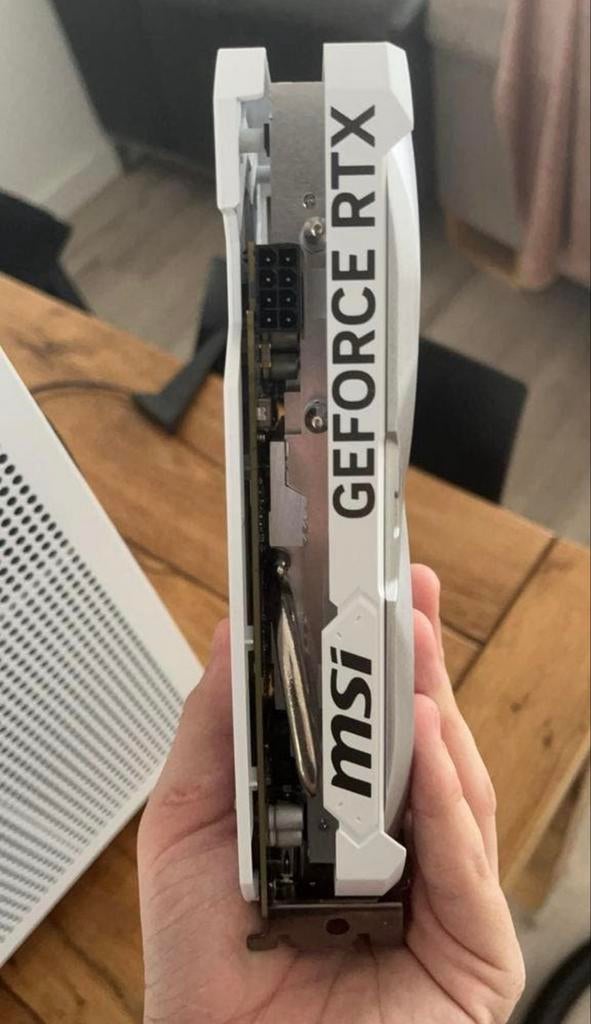 Witte MSI RTX 4060 Grafische Kaart - Zo goed als nieuw, Computers en Software, Videokaarten, Verzenden, GDDR6, PCI-Express 4, Zo goed als nieuw