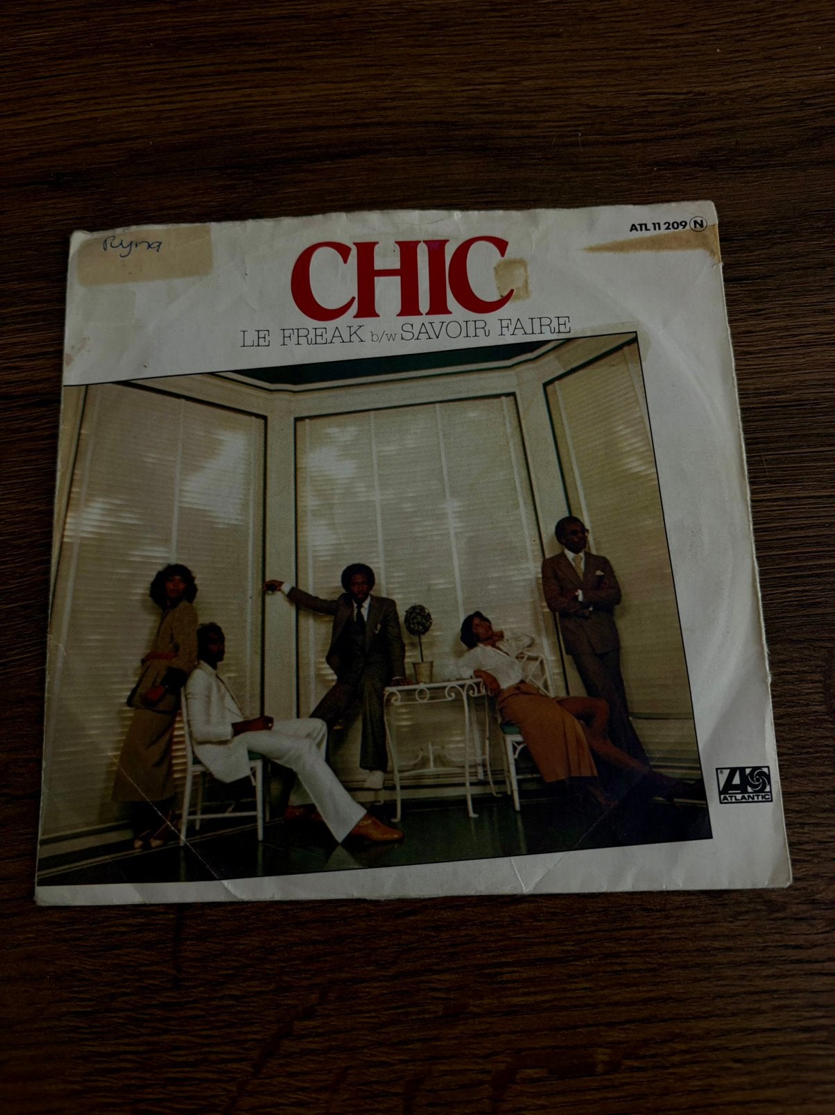 Chic - Le Freak b/w Savoir Faire, Cd's en Dvd's, Fotohoes, Ophalen of Verzenden, Gebruikt, 7 inch