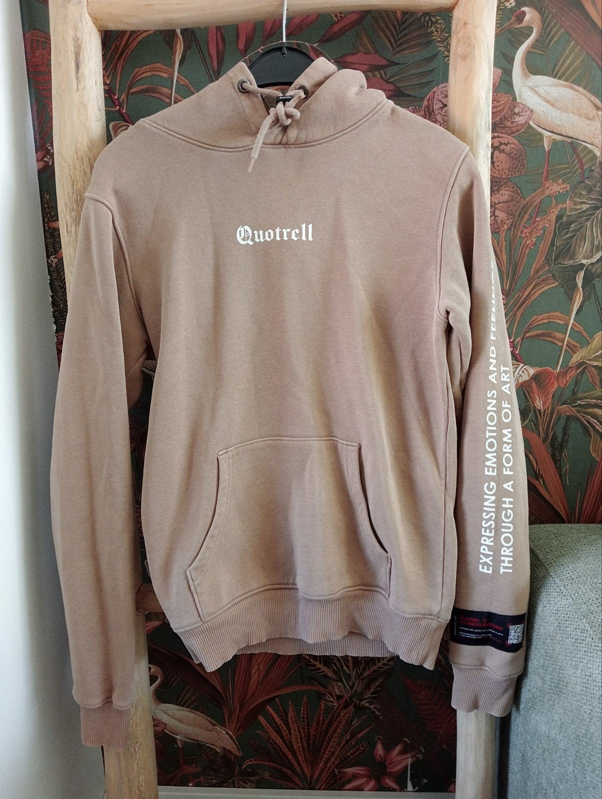 Quotrell hoodie beige zand xs met capuchon, Beige, Ophalen of Verzenden, Zo goed als nieuw, Quotrell